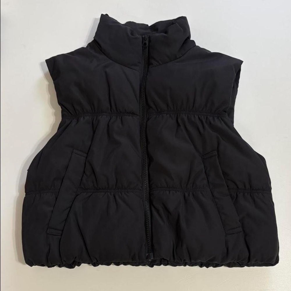 H&M Divided Charcoal Black Puffer Vest Full Zip Pockets Sleeveless